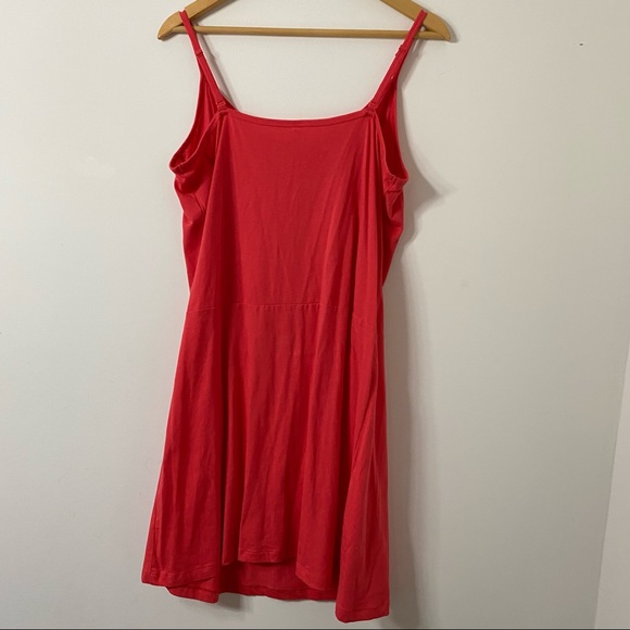 Lolë Bliss Dress - Picture 5 of 6